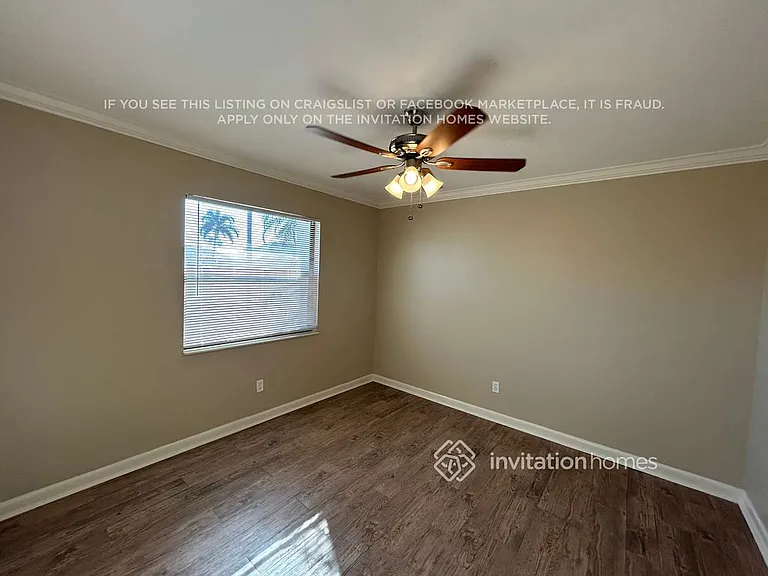 2130 SW 12th Pl — Photo 8