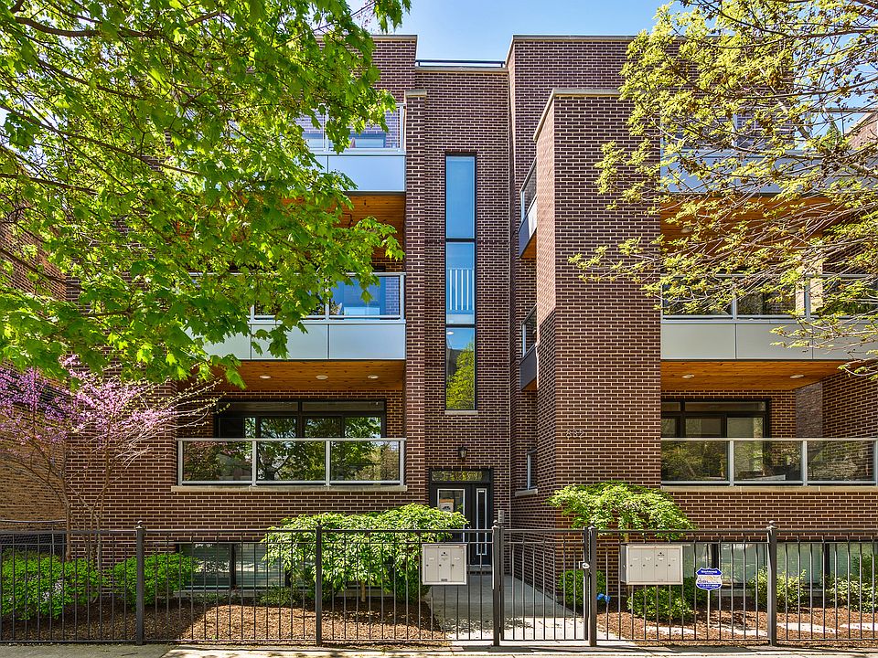 1st image of 832 N Wolcott Ave #3-N