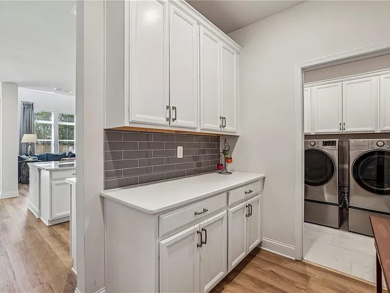 4257 Freight St — Photo 17