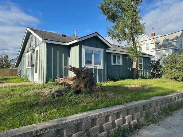 313 8th St NW, Bemidji, MN 56601