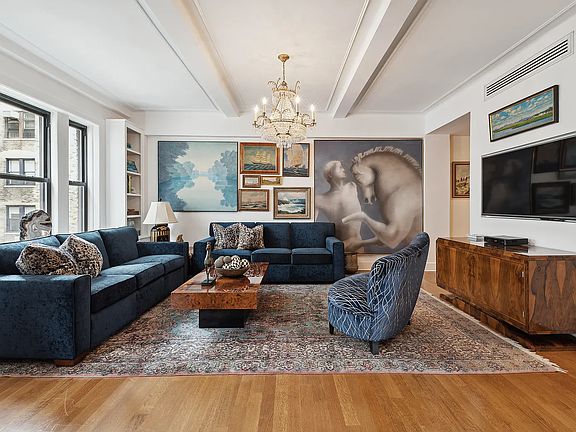 3rd image of 150 W 87th St #Penthouse S