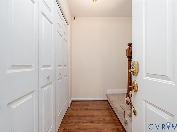 4th image of 229 Woodmere Dr APT C