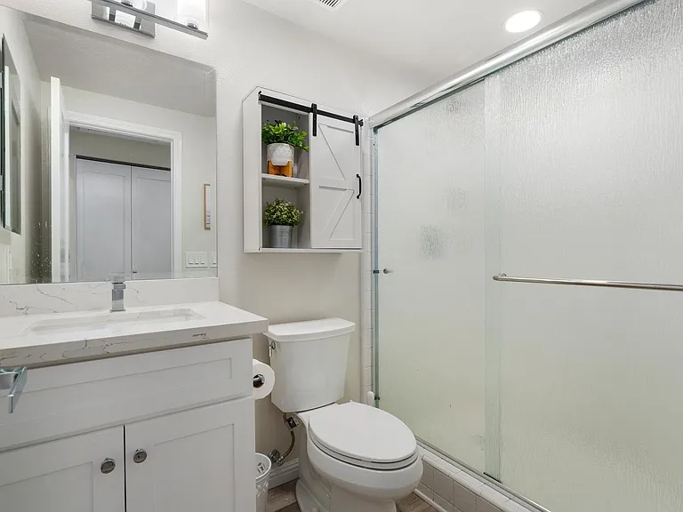 16960 Algonquin St #3-102 — Photo 15