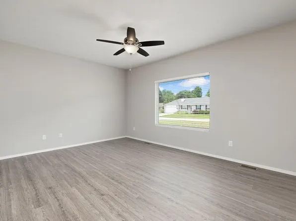 1357 S Normandy Ave, Republic, MO 65738