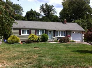 12 Laconia Rd, Wethersfield, CT 06109