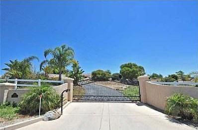 3rd image of 30670 Palomar Vista Dr