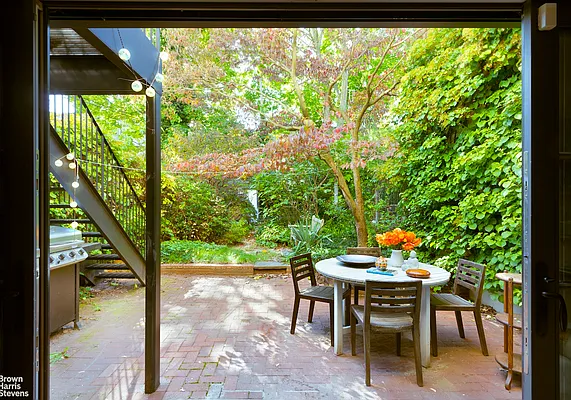 Rented by Brown Harris Stevens | media 11