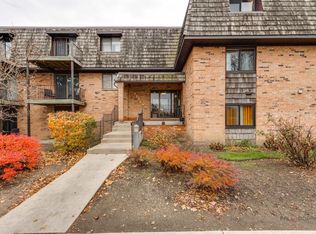 7 Oak Creek Dr APT 3703, Buffalo Grove, IL 60089