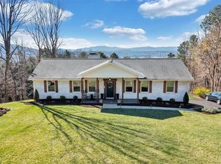 2650 Summit Ridge Rd, Roanoke, VA 24012