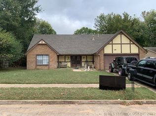 108 W Charlotte St, Broken Arrow, OK 74011