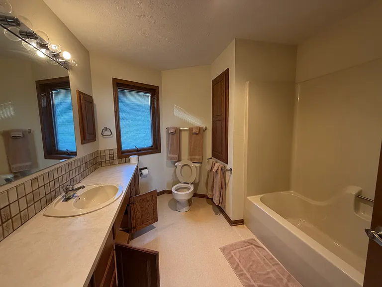3005 S Burma Rd — Photo 19