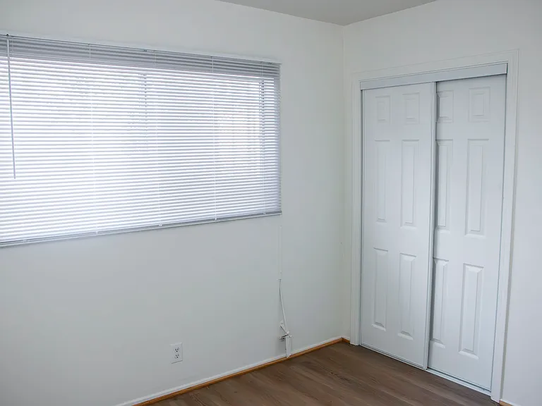 1444 W 88th Pl — Photo 7