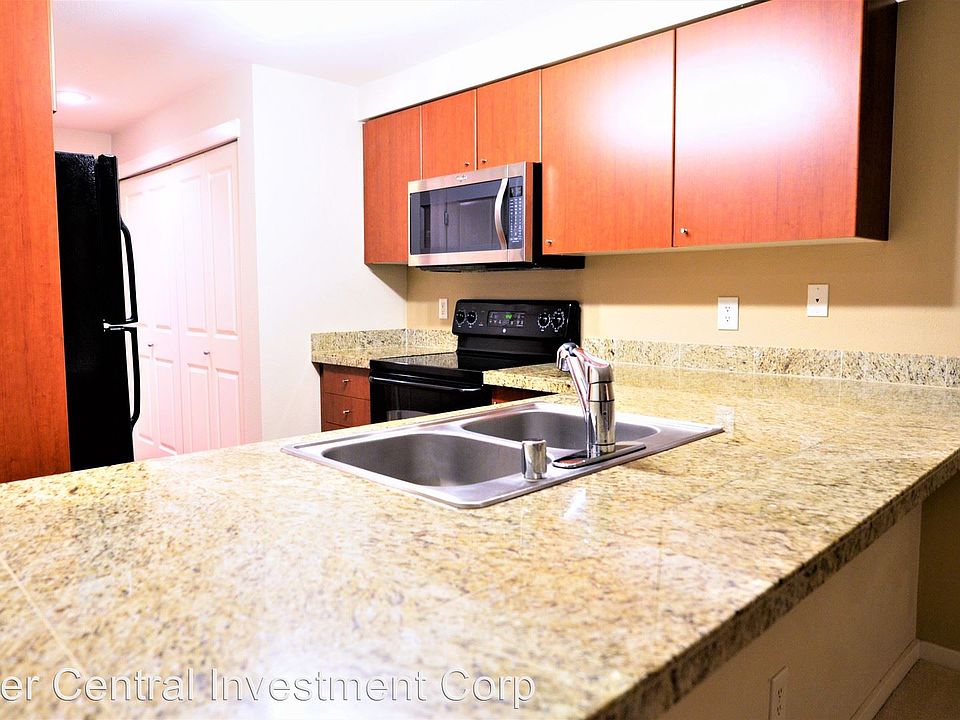 1st image of 11305 NE 128th St APT C204