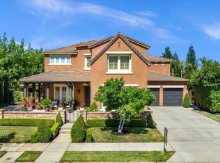 1806 N Dara Ave, Clovis, CA 93619