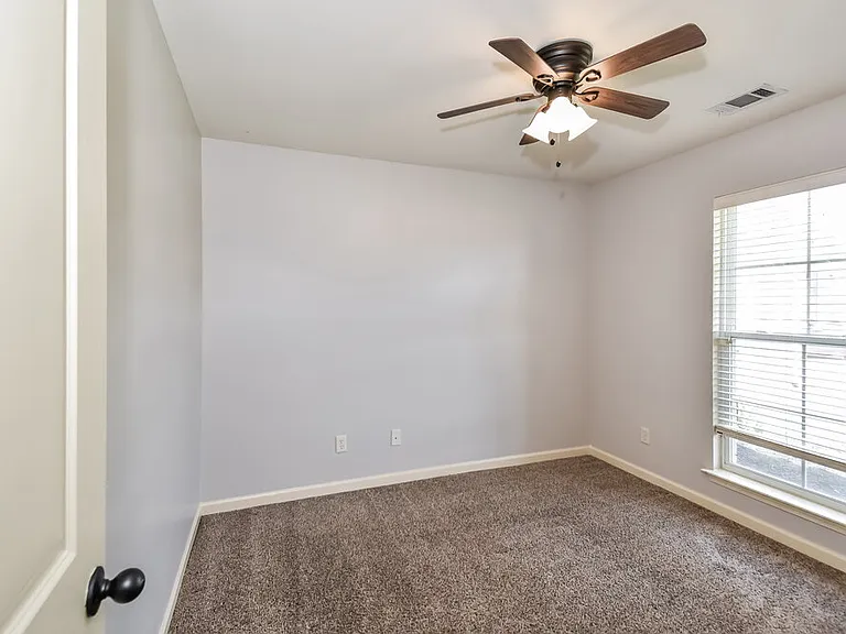 2639 Cherry Tree Dr — Photo 13