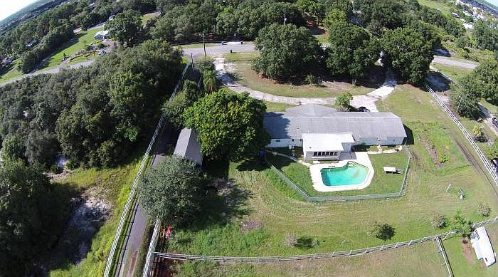1st image of 10909 Dixon Dr