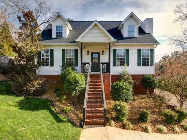 92 Rainbow Cir, Chattanooga, TN 37405