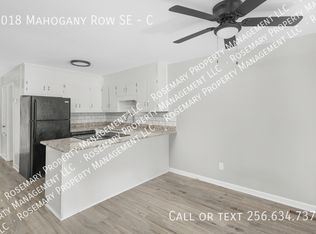 9018 Mahogany Row SE APT C, Huntsville, AL 35802