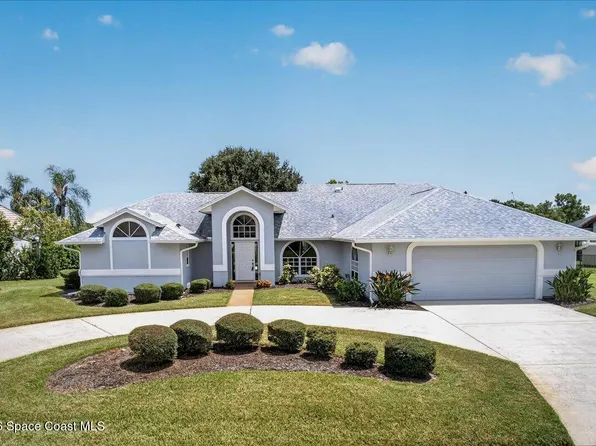 569 Spring Lake Dr, Melbourne, FL 32940