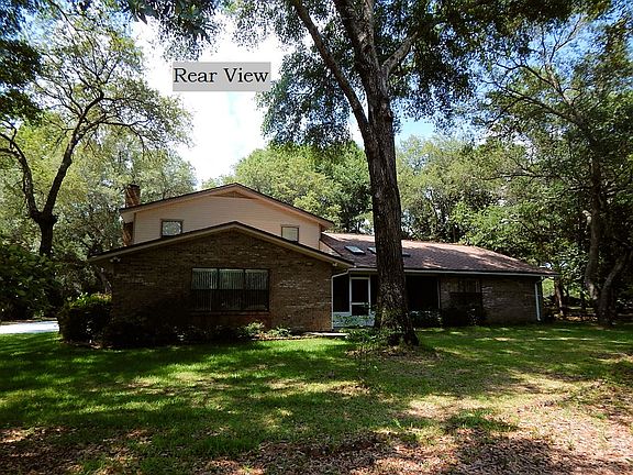 4th image of 435 Marion Dr