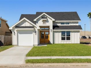 909 S 6th St, Mercedes, TX 78570