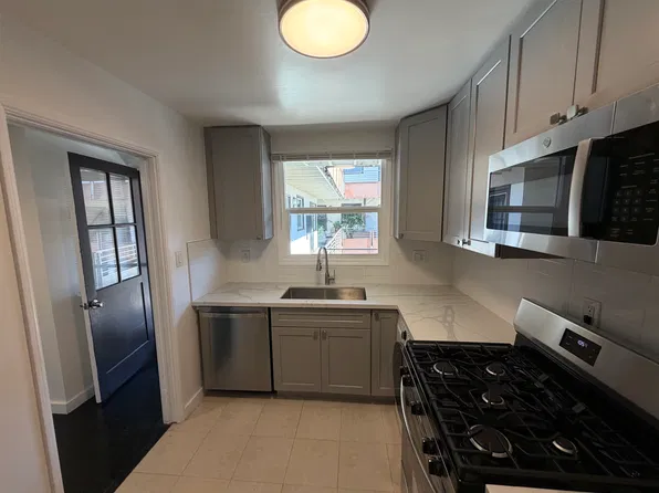 (undisclosed Address), Los Angeles, CA 90046
