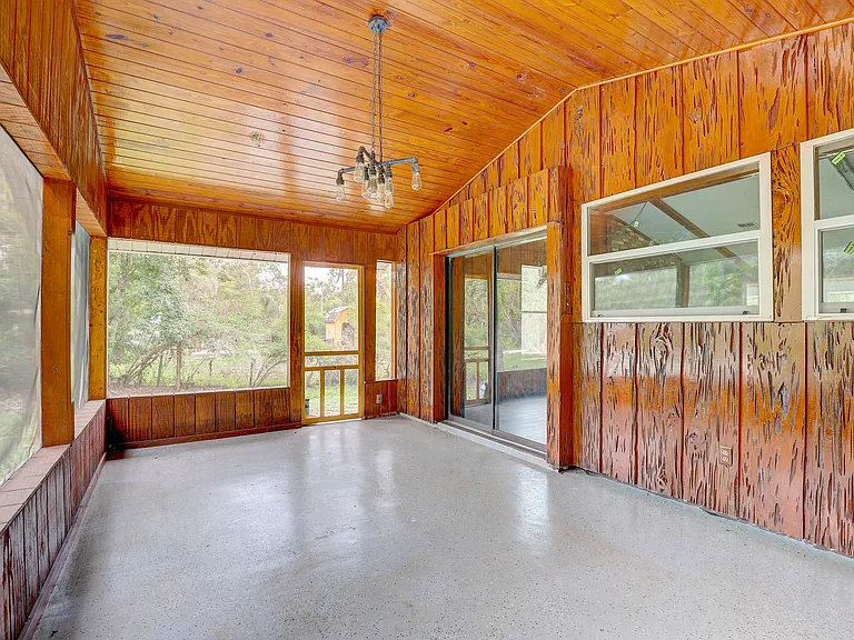 5290 Cyril Dr — Photo 21