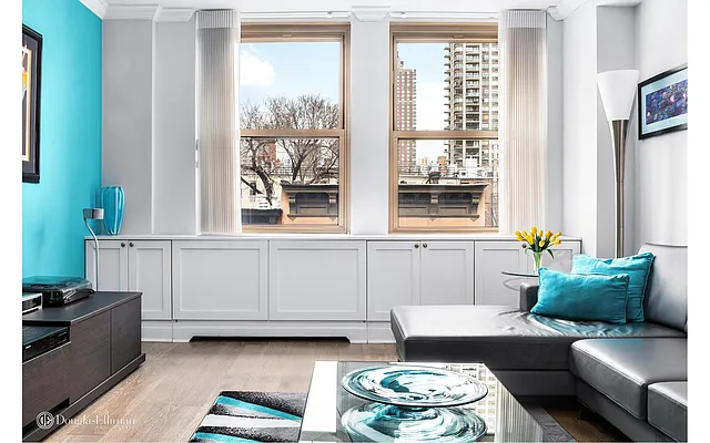 Sold by Douglas Elliman | media 15