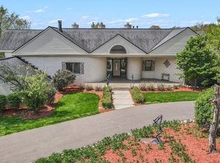 3651 Barton Farm Dr, Ann Arbor, MI 48105