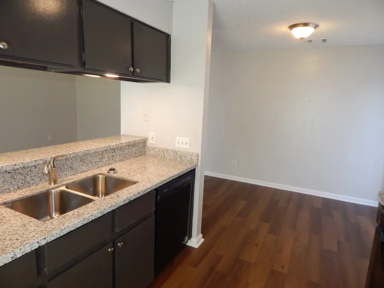 3 bed duplex kitchen