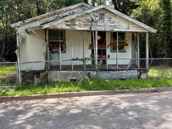 627 Williams St, Quincy, FL 32351