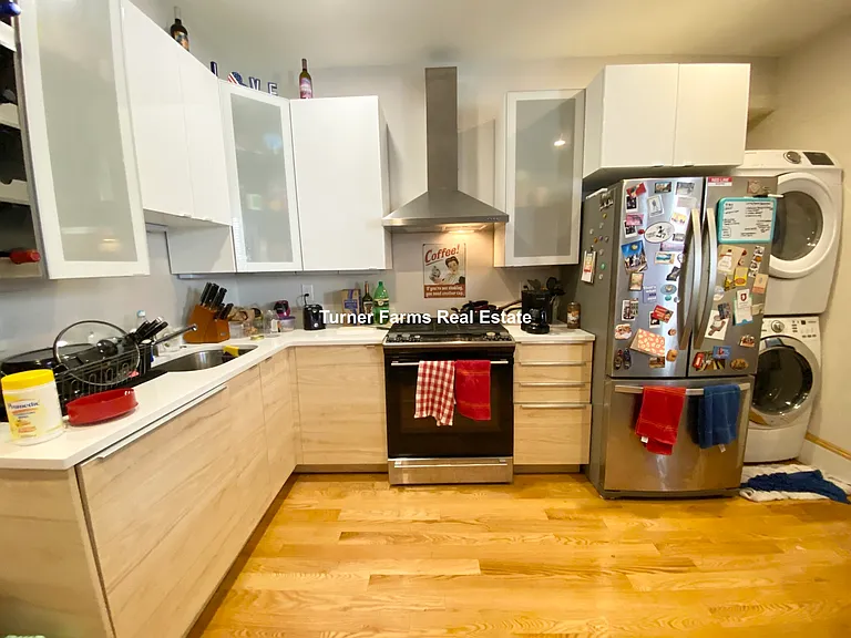 108 Buttonwood St — Photo 12