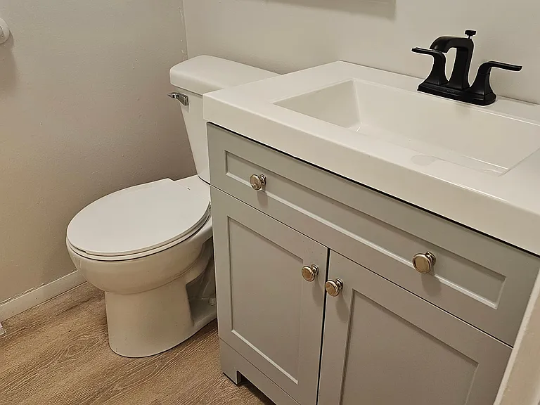 655 Chicago St #2 — Photo 2
