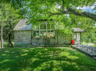 1372 Glasco Tpke, Saugerties, NY 12477