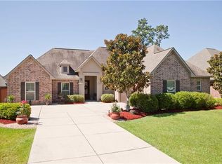 245 Mack Ln, Madisonville, LA 70447