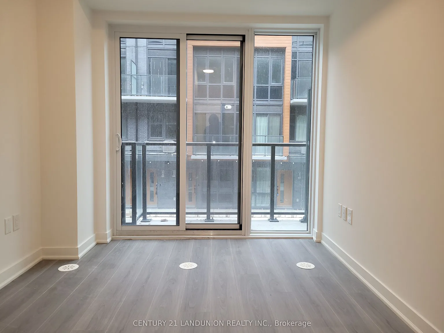 2 bed, $2,450 — Photo 4