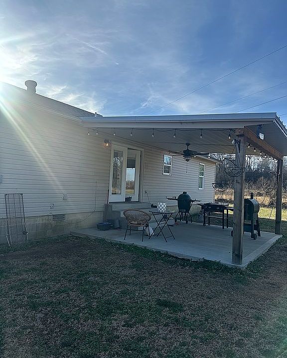 2nd image of 317 Caldwell Rd