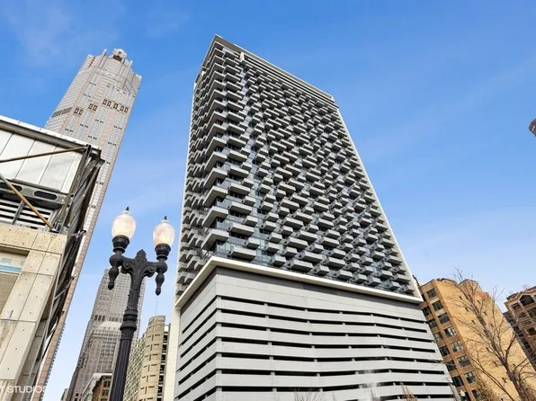 235 W Van Buren St, Chicago, IL