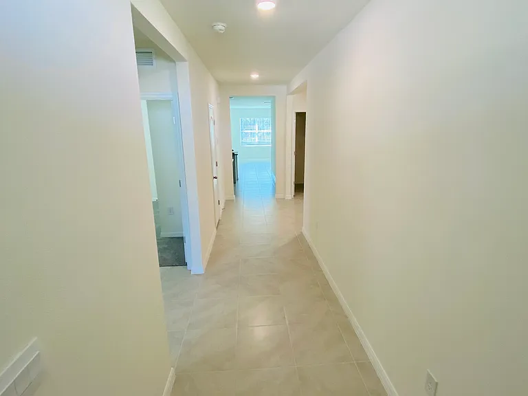 7 Melogold Dr — Photo 2