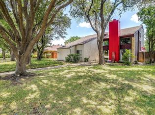 3042 Modella Ave, Dallas, TX 75229