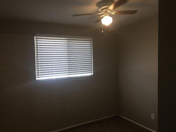2nd image of 4916 W Clarendon Ave