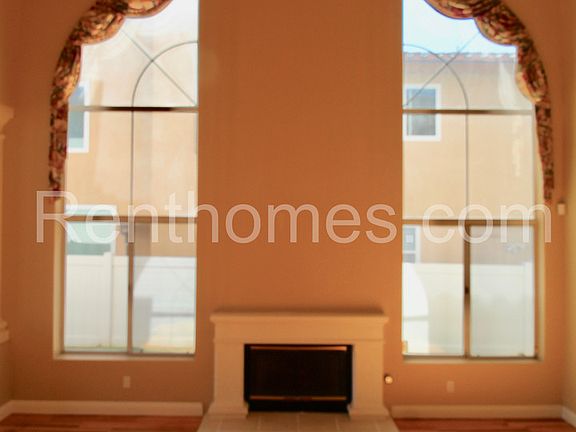 4th image of 18249 High Mesa Ct