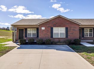565 S Old Sevierville Pike APT 1, Seymour, TN 37865