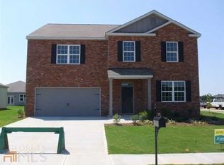 2288 Sawgrass Dr, Hampton, GA 30228