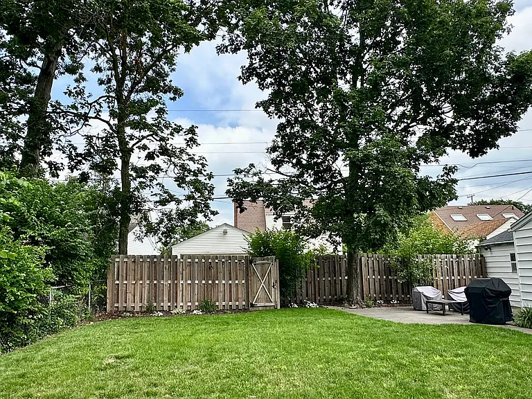 1507 E Lasalle Ave — Photo 13