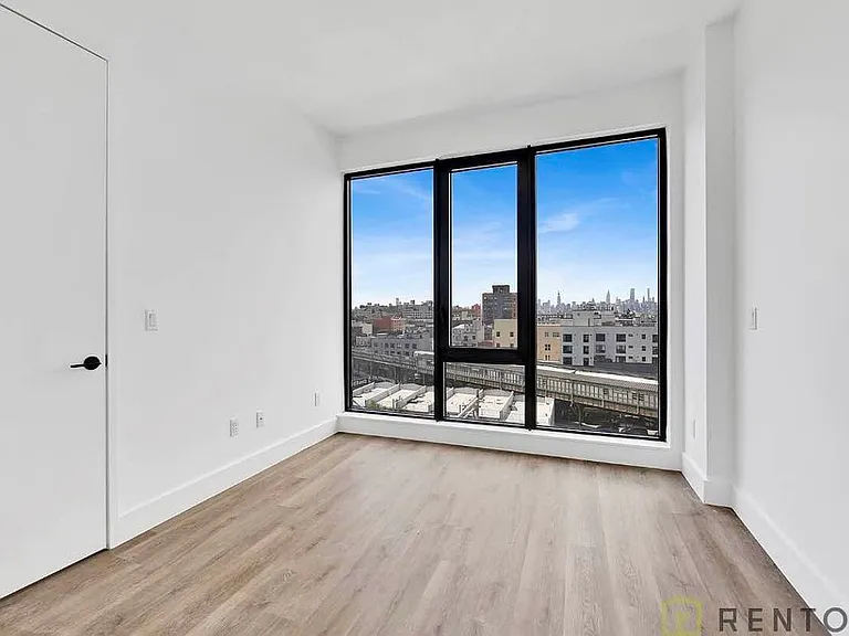 60 Cedar St #17H — Photo 10