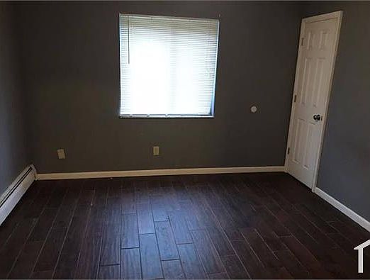 4th image of 2861 Harrison Ave #9