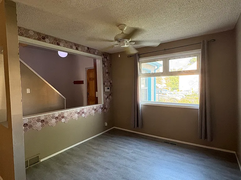 290 Blake St — Photo 4