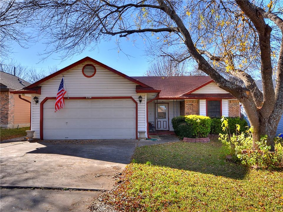 1st image of 2210 Stirrup Dr