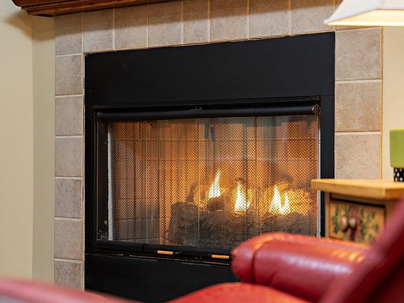 4th image of 3957 Sherwood Forest Dr
